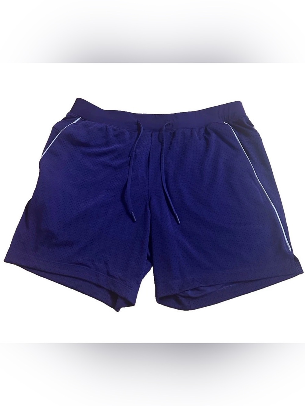 Lululemon Mens Double-Layered Mesh Linerless Shorts 7" Size XL Purple/Vapor